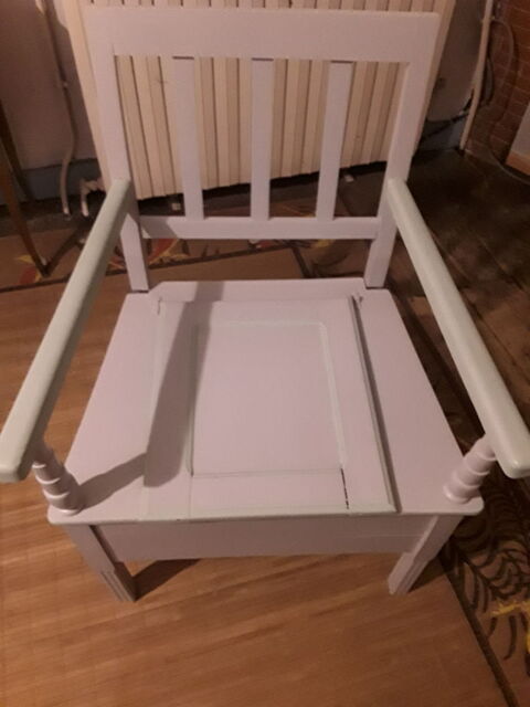 Chaise toilette 30 Champagne-et-Fontaine (24)