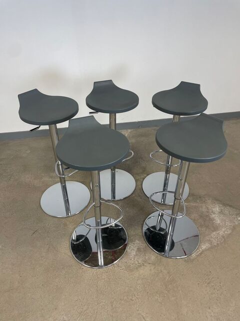 Tabourets de bar Casala pivotant et rglable 145 Lorient (56)