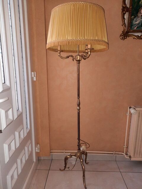 LAMPE SALON 0 Perpignan (66)