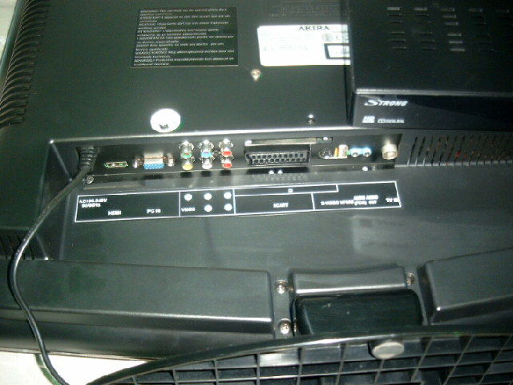 Tele lcd Akira henri59 Audio et hifi