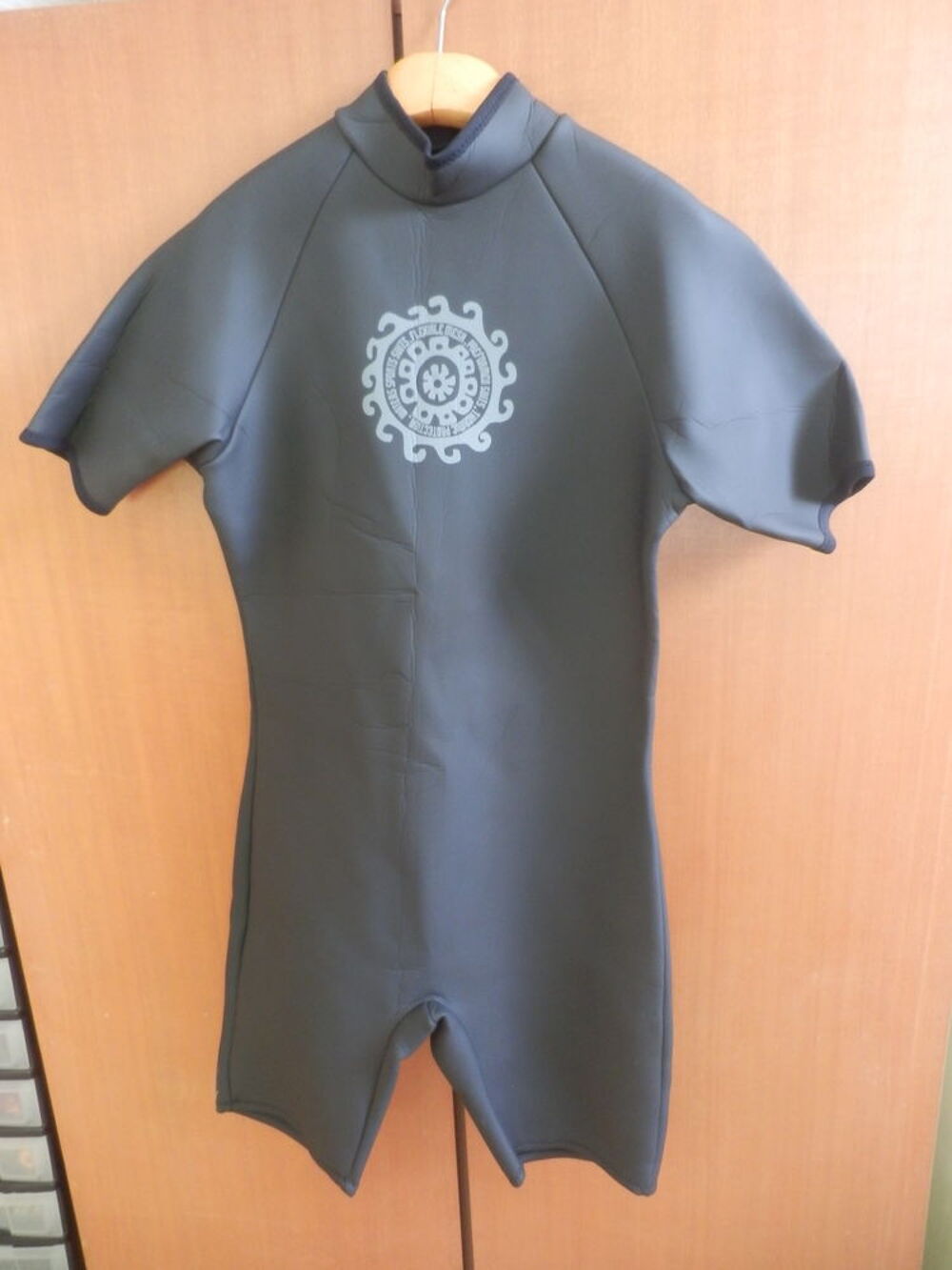 combinaison shorty Sports