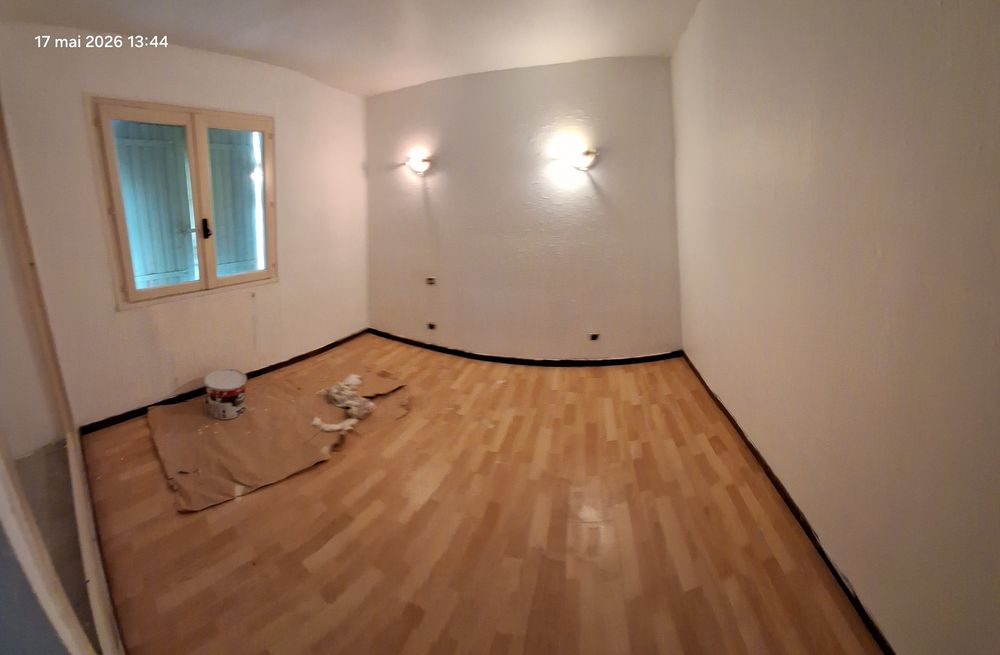 Location Autre bureaux 94 m2 Bagnols-sur-cèze