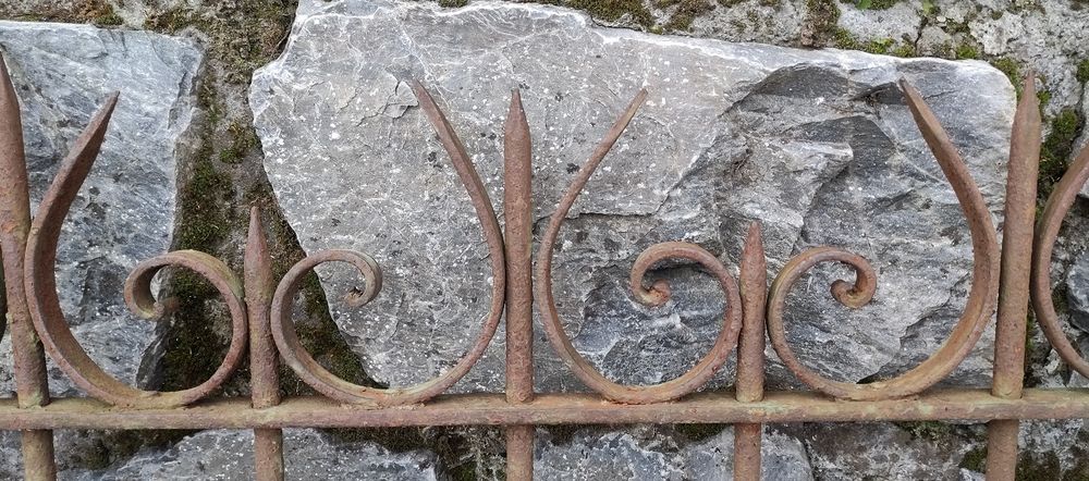 Portail ancien En Fer Forg&eacute; Jardin
