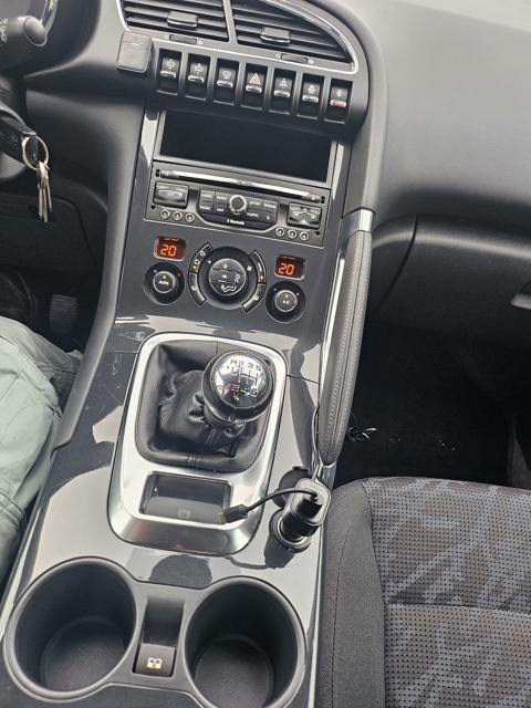 Peugeot 3008 1.6 HDi 115ch FAP Access 2013 occasion Saint-L&eacute;ger-aux-Bois 76340