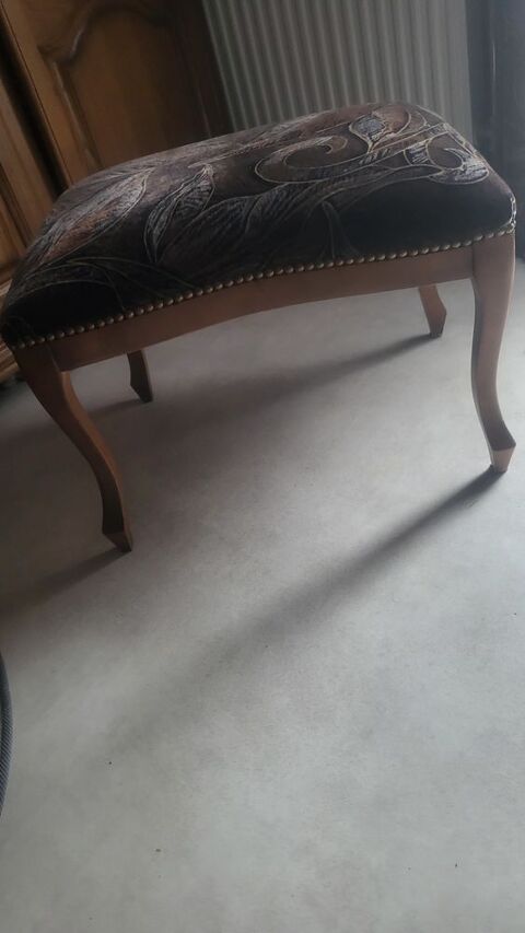 si�ge tabouret 60 Montlu�on (03)