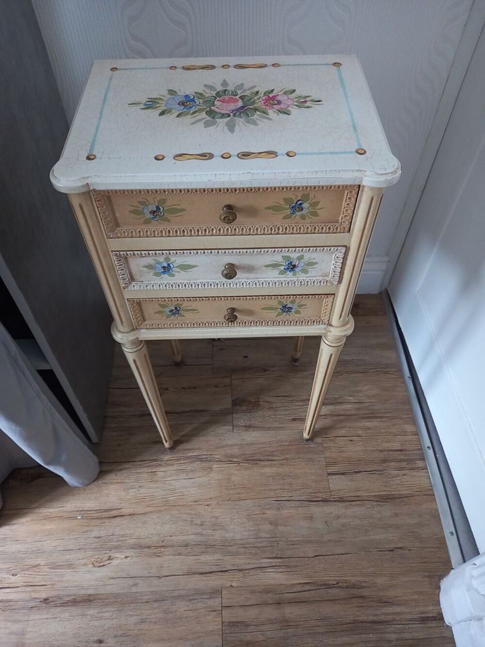 Chambre &agrave; coucher Louis XVI Meubles