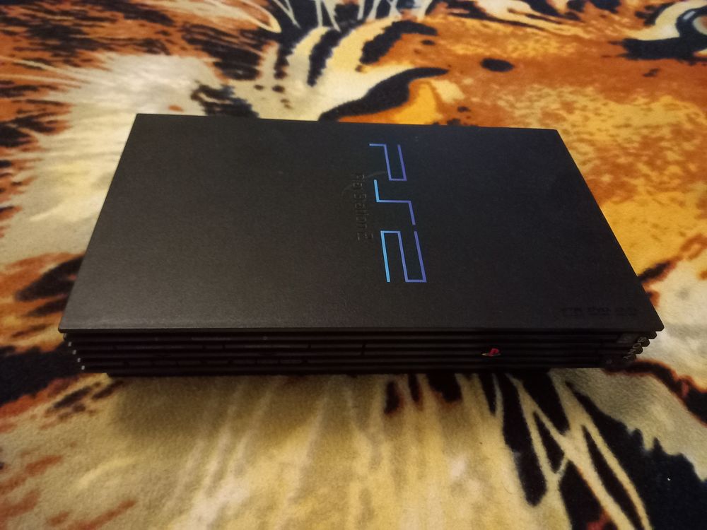 Console PlayStation 2 jeu +ACCESSOIRES tr&egrave;s bon &eacute;tat Consoles et jeux vidéos