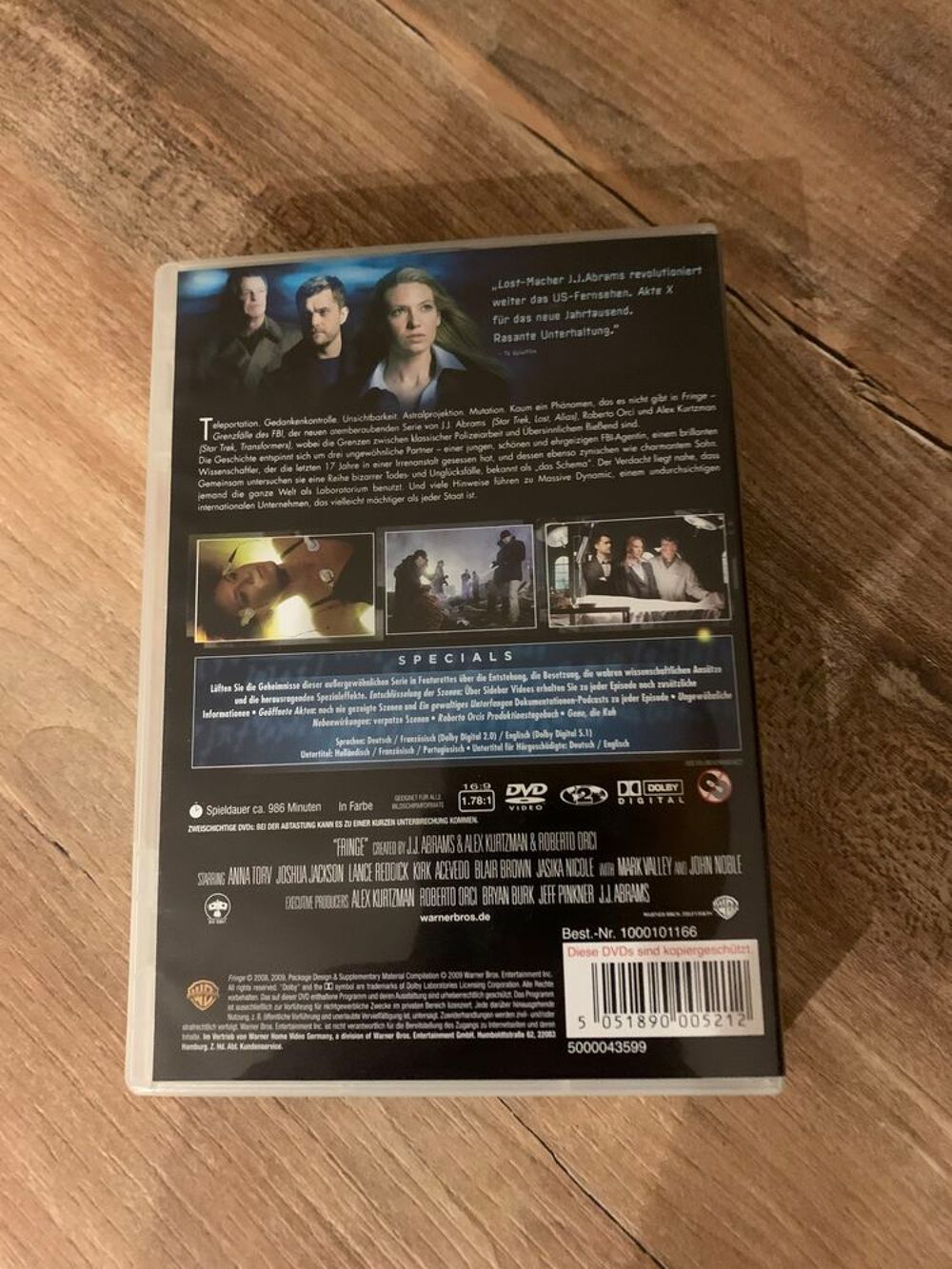 Coffret 7 DVD " Fringe - L' int&eacute;grale de la s DVD et blu-ray
