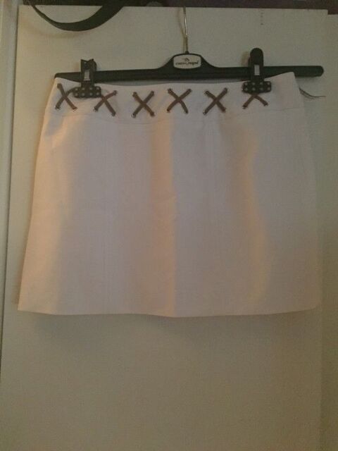mini jupe Karen Millen jamais port�e 55 Villefranche-sur-Mer (06)