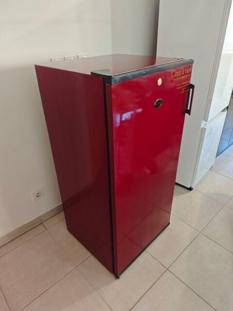 cave � vin 200 Cogolin (83)