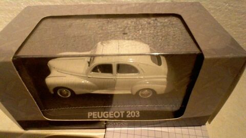 VOITURE MINIATURE 15 Vrigny (45)