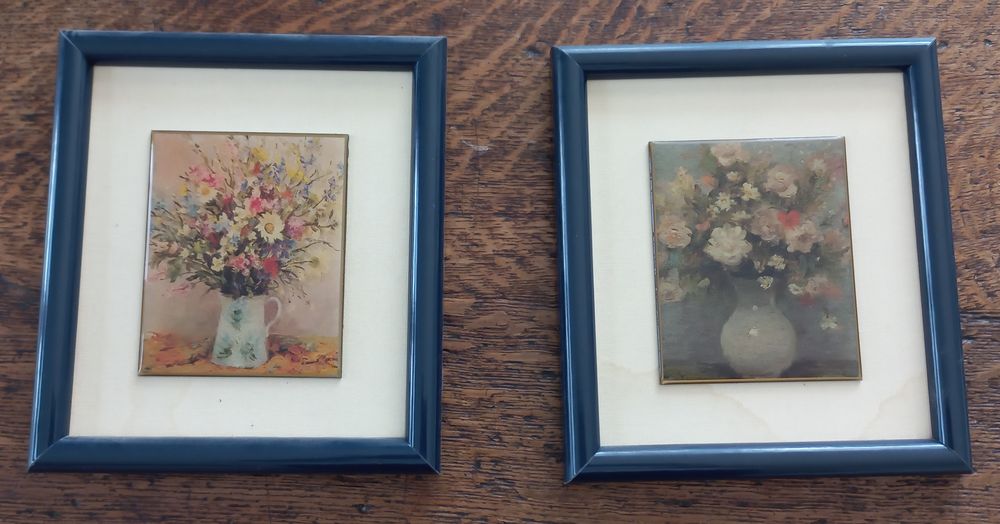 Lot 2 cadres avec peinture florale sur c&eacute;ramique Décoration