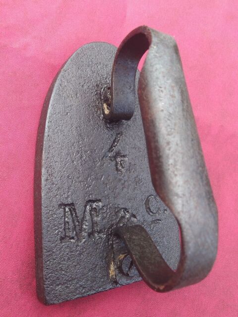 Ancien fer  repasser longueur 15 cm (2) 5 Avermes (03)