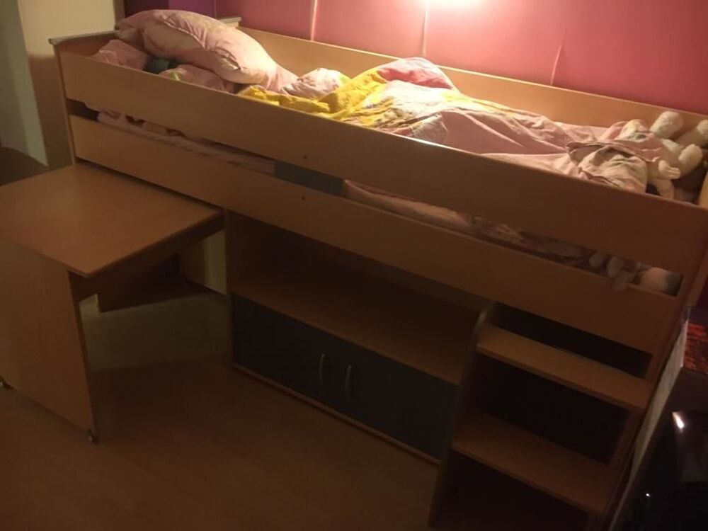 Lit mi-hauteur + Matelas Mobilier enfants