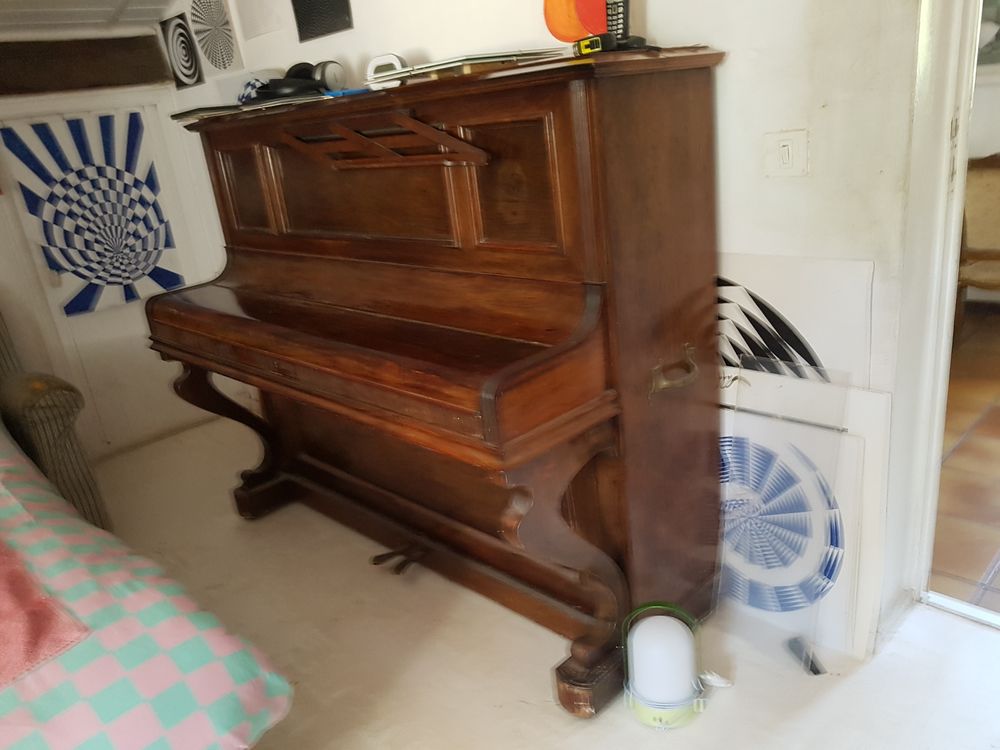 Piano droit marque MUSTEL Instruments de musique