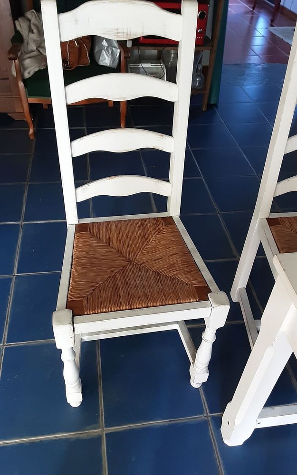 Six chaises + table Meubles