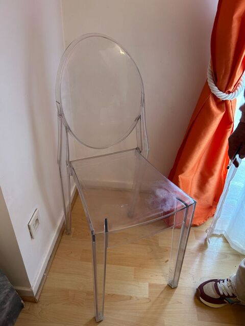 déménagement - Chaise Kartell Victoria Ghost 90 Grenoble (38)