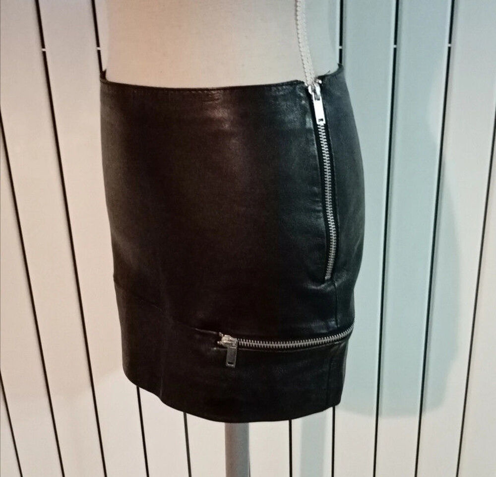 JUPE ZARA CUIR Vêtements