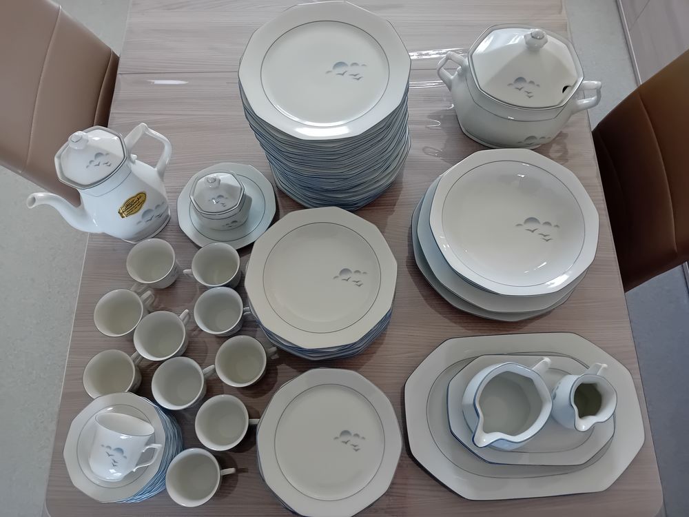 service de vaisselle 70 pi&egrave;ces Cuisine