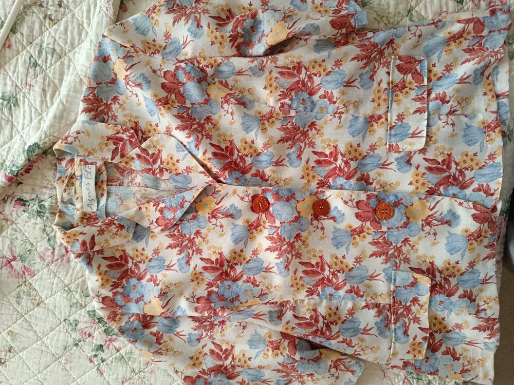 Ensemble veste/jupe fleurie Vêtements