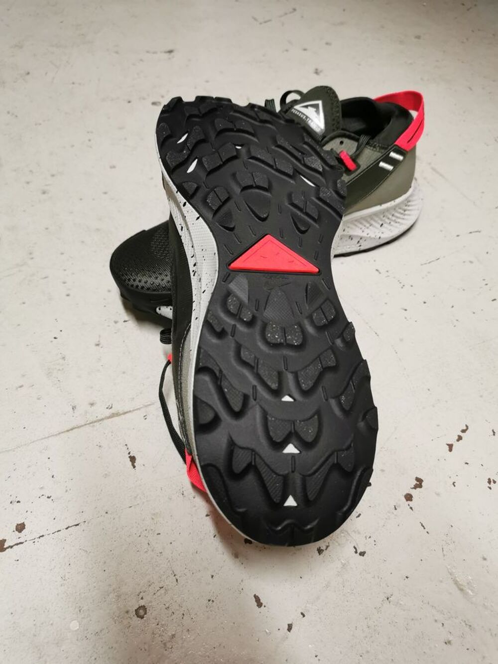 NIKE pegasus trail 2 M Sports