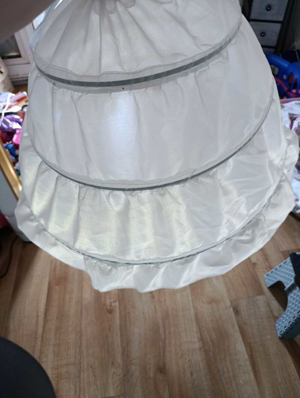 des cerceau pour robe j en ai 3. Vêtements