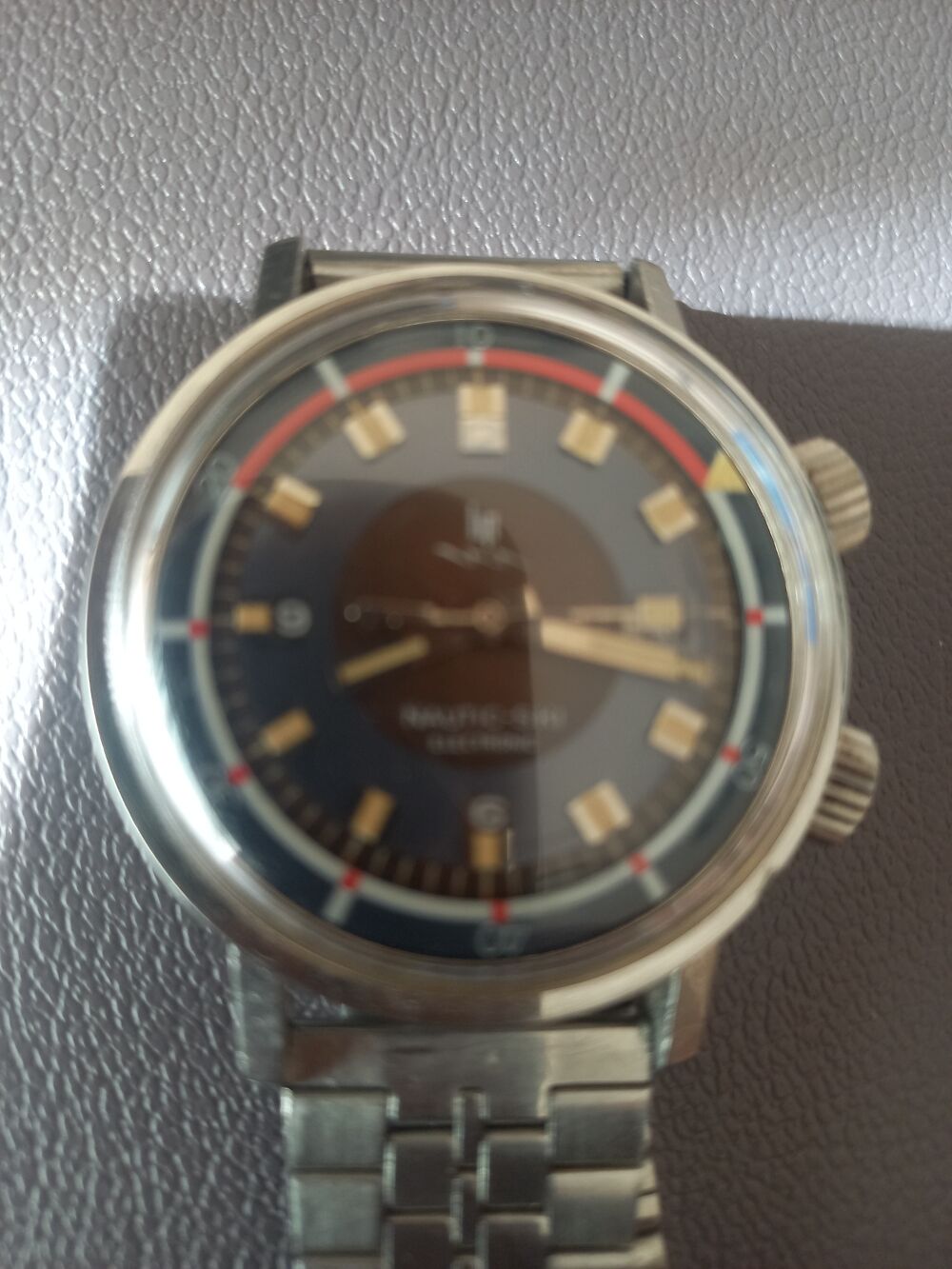 Lip NAUTIC-SKI ELECTRONIQUE. Bijoux et montres