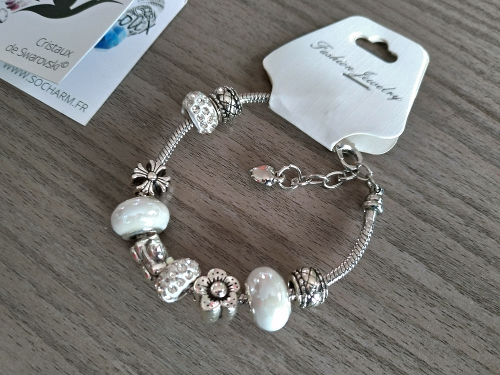 Deux bracelets Femme "So Chram" cristaux Swarovski Bijoux et montres