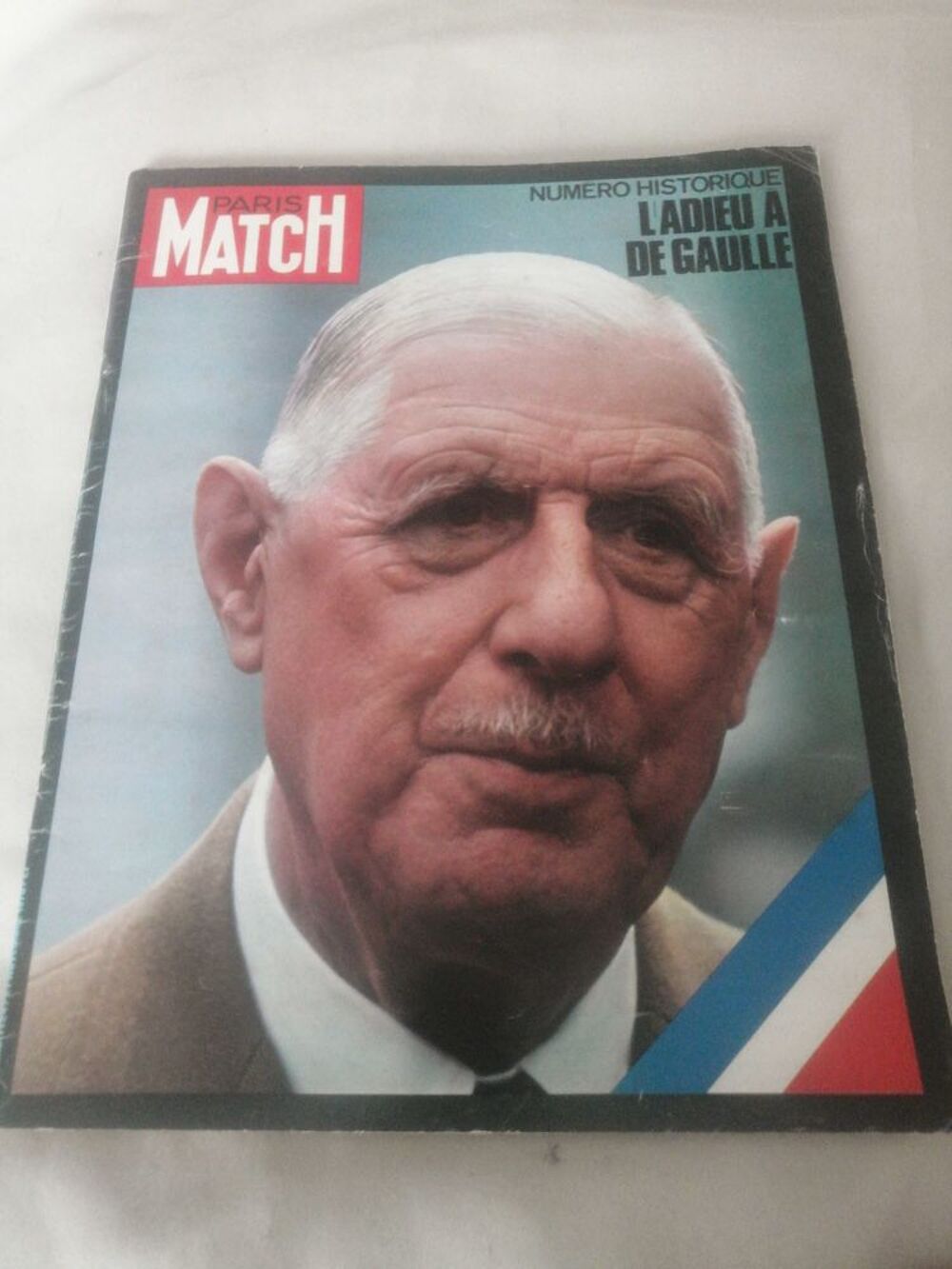 magazine paris match l adieu a de Gaulle Livres et BD