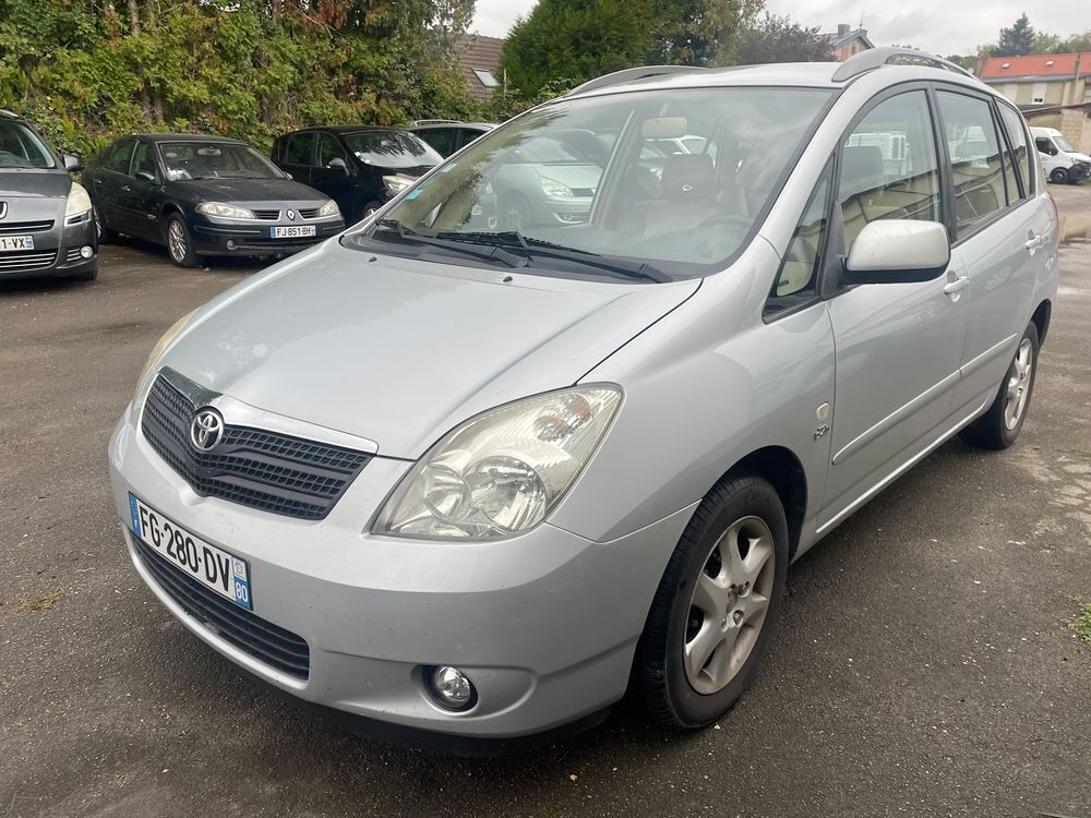 Corolla Break 90 D-4D Linea Terra 2004 occasion 80440 Boves