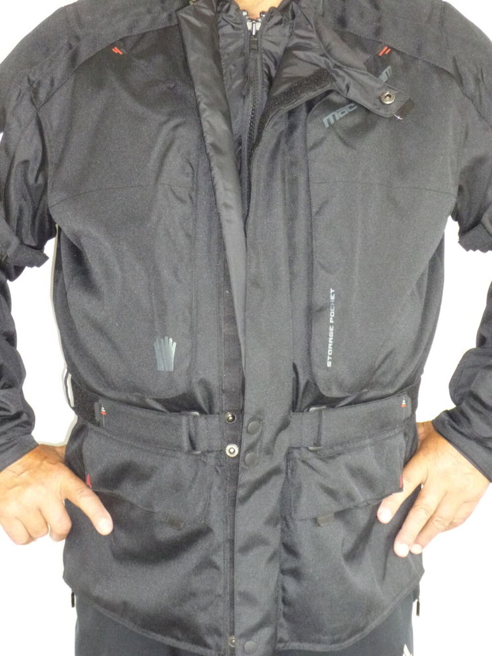 VESTE POUR MOTARD. Vêtements