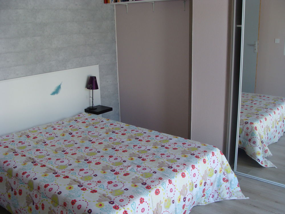   Retrait sur une courte priode estivale,  la semaine Vacances  / Offres de location 