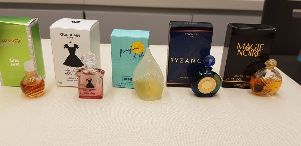 Miniature parfum 5 euros l'unit&eacute; 