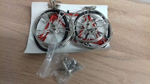 Jouet Vélo miniature en acier neuf vintage 30 Saint-Fargeau (89)