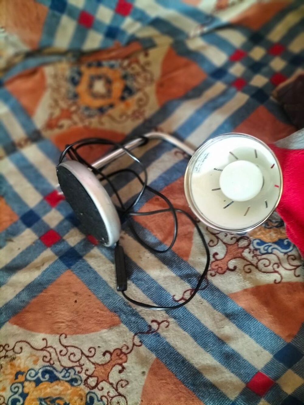 Lampe de bureau flexible unilux tr&egrave;s bon &eacute;tat Electroménager