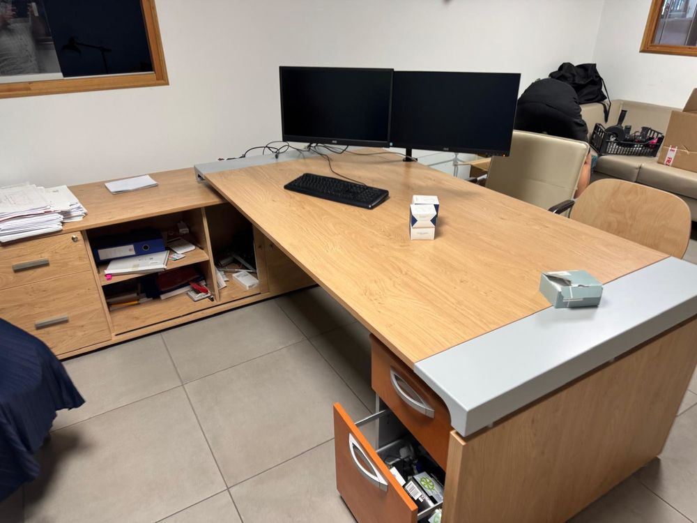 mobilier de bureau Meubles
