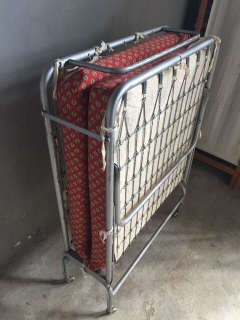 LIT D'APPOINT PLIANT VINTAGE RETRO COUCHAGE 60 Hyeres Plage (83)
