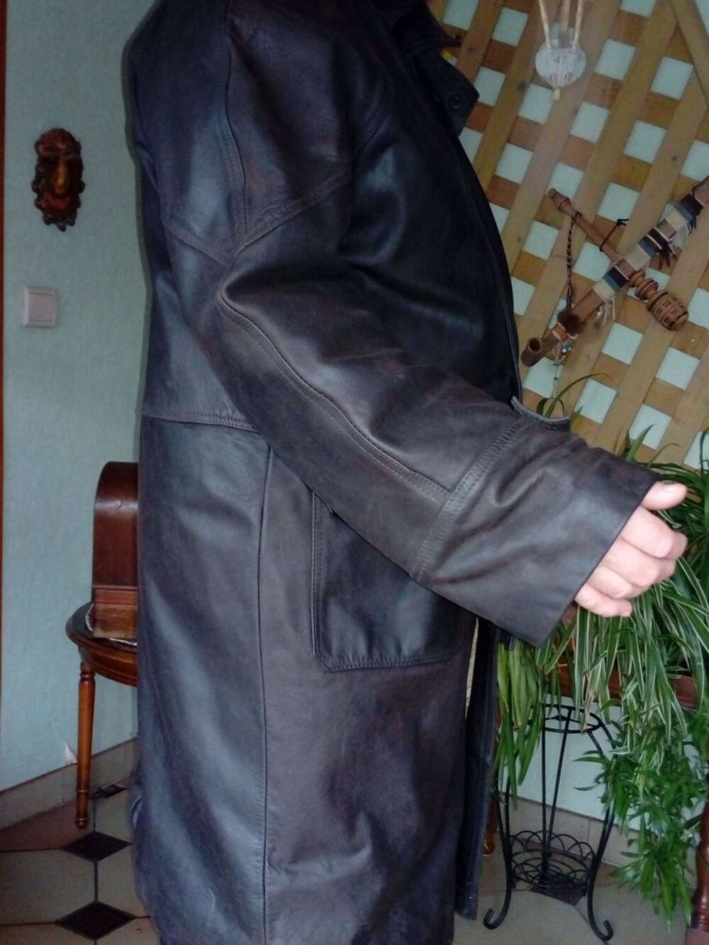  Manteau en cuir XXL
Cuir &eacute;pais de tr&egrave;s bonne qualit&eacute; : jama Vêtements