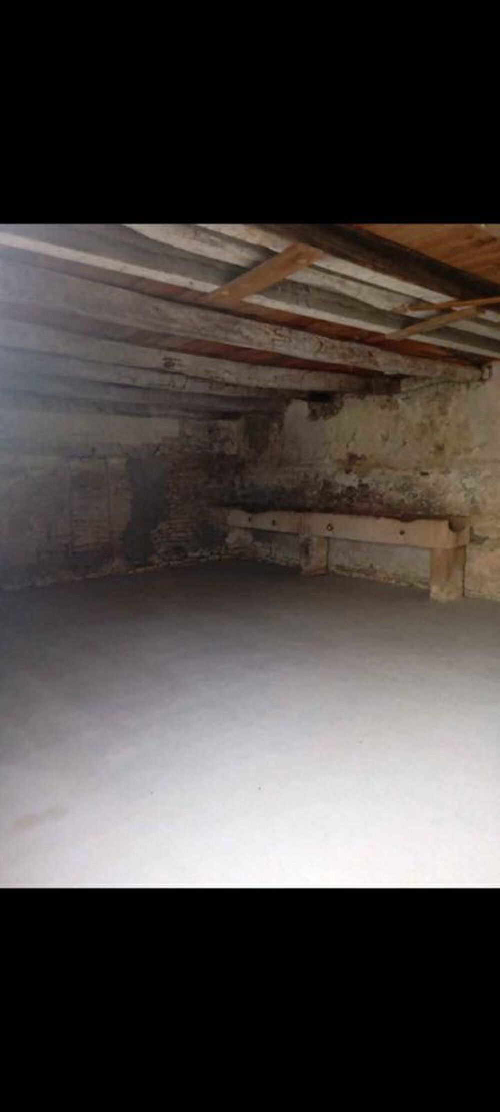 Location Remise/Grange ***Box à   louer*** Anais