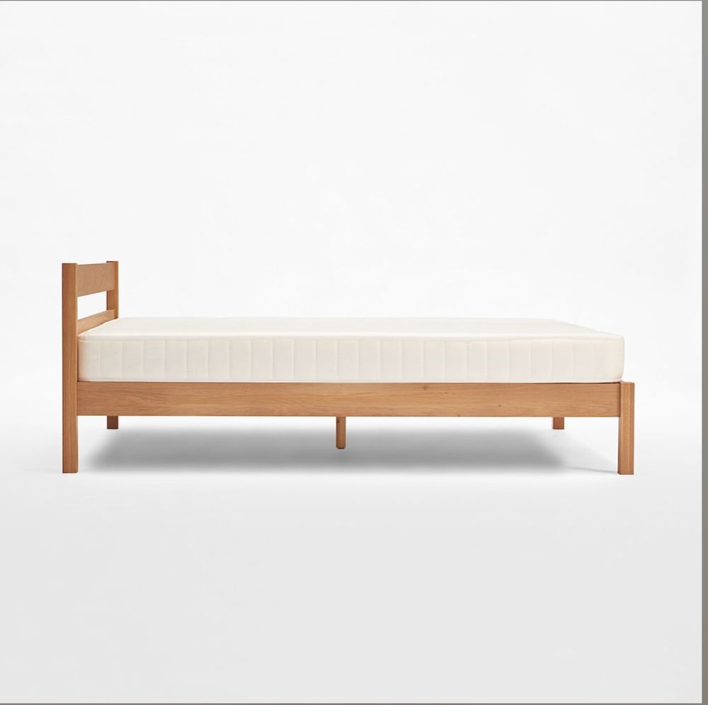 lit Double Large de la marque MUJI etat neuf Meubles