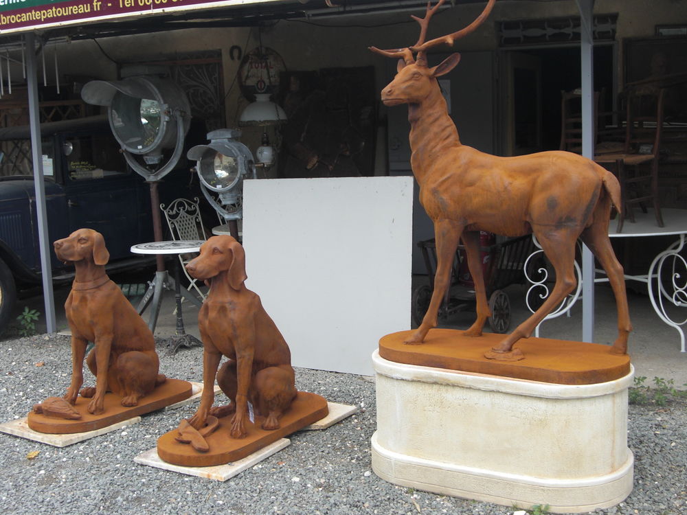 Statue chien de chasse en fonte Décoration