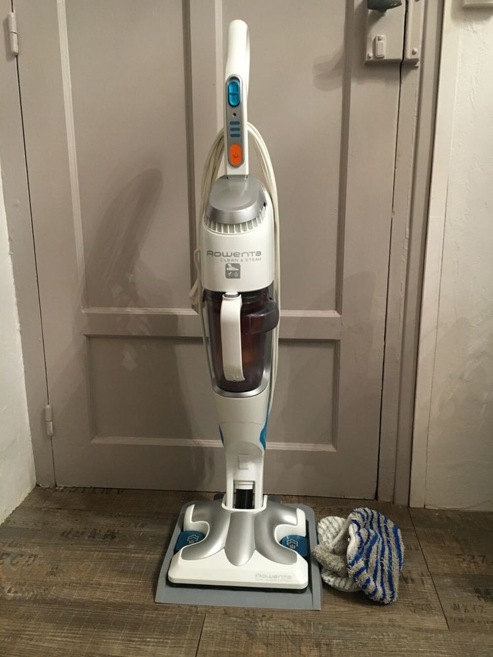 aspirateur balais vapeur rowenta Electroménager