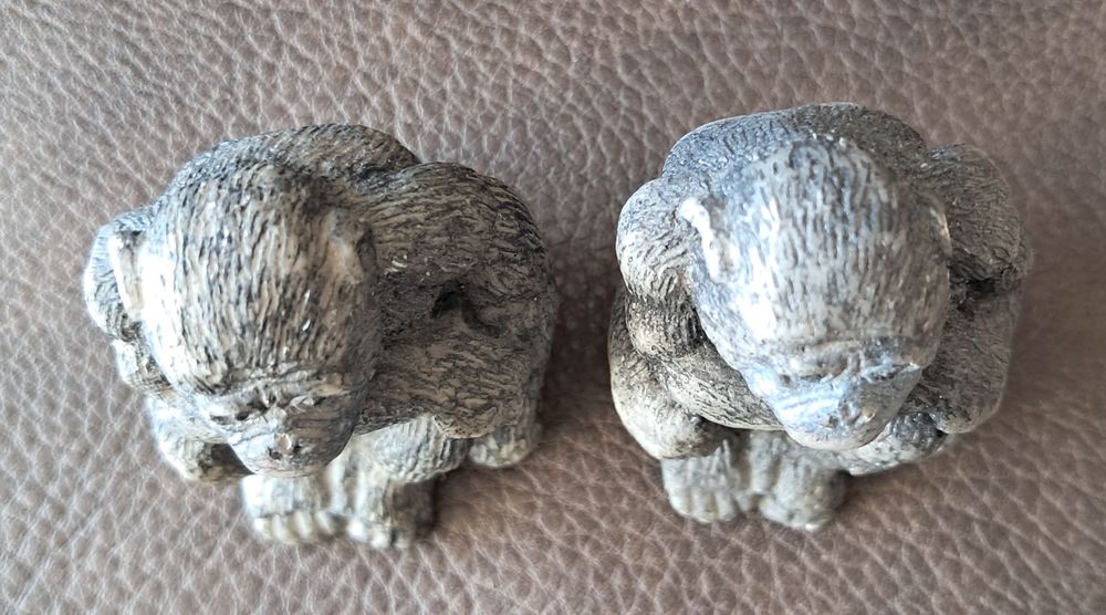 lot de 2 figurines en r&eacute;sine repr&eacute;sentant 2 singes chimpanz&eacute; Décoration