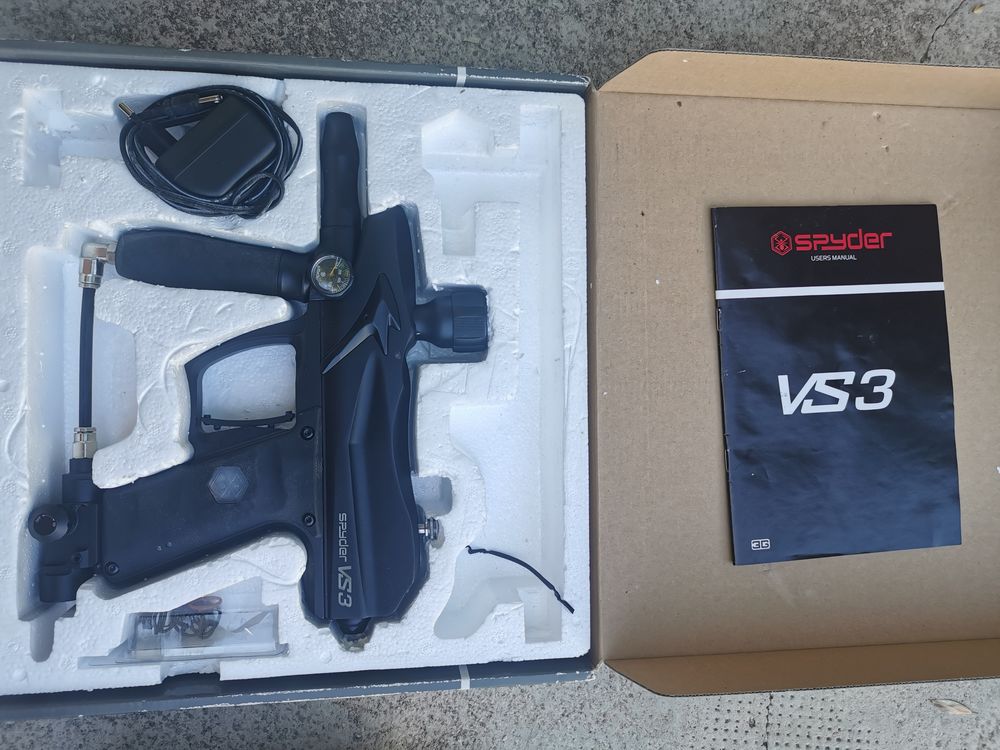 Pistolet paintball marque SPYDER mod&egrave;le VS3 Sports