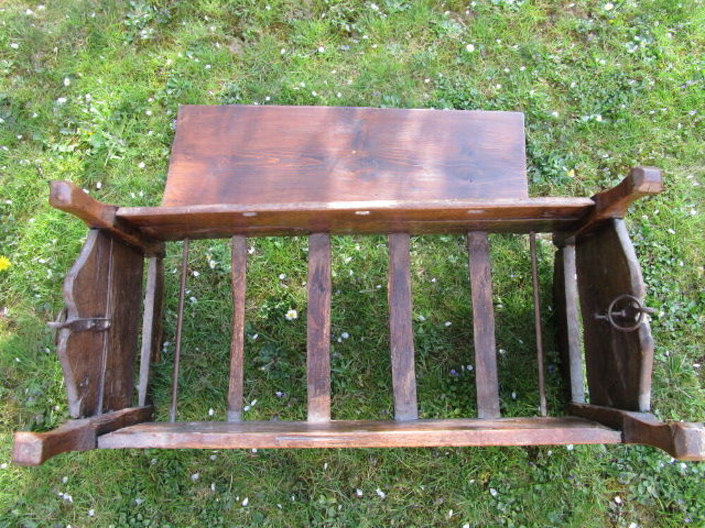 LOT VLE28 
VIEUX LIT EN BOIS
Décoration