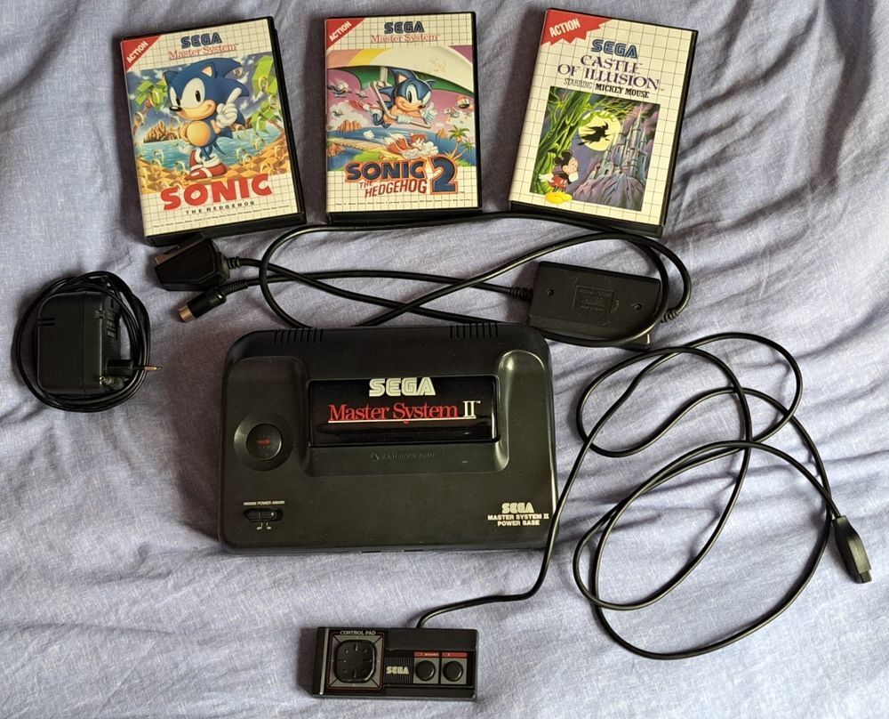 Sega Master System ll Consoles et jeux vidéos