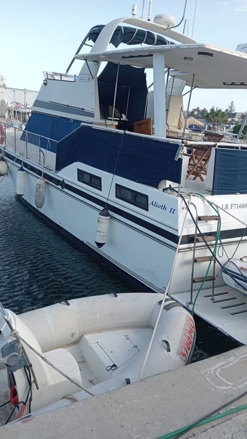Bateaux &agrave; moteur Vedette - Yacht - Offshore 1990 occasion Marseille 13001