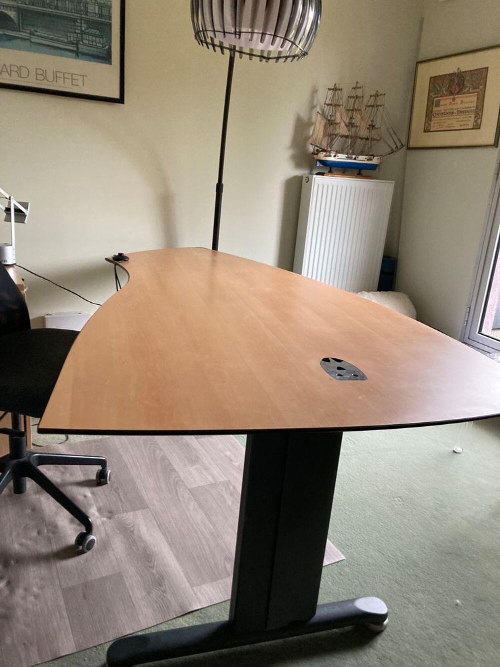bureau contemporain,
Meubles