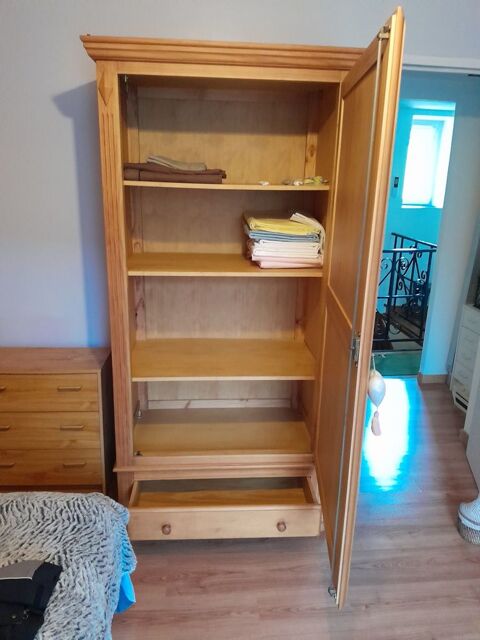 bonneti�re en pin massif 300 Varilhes (09)