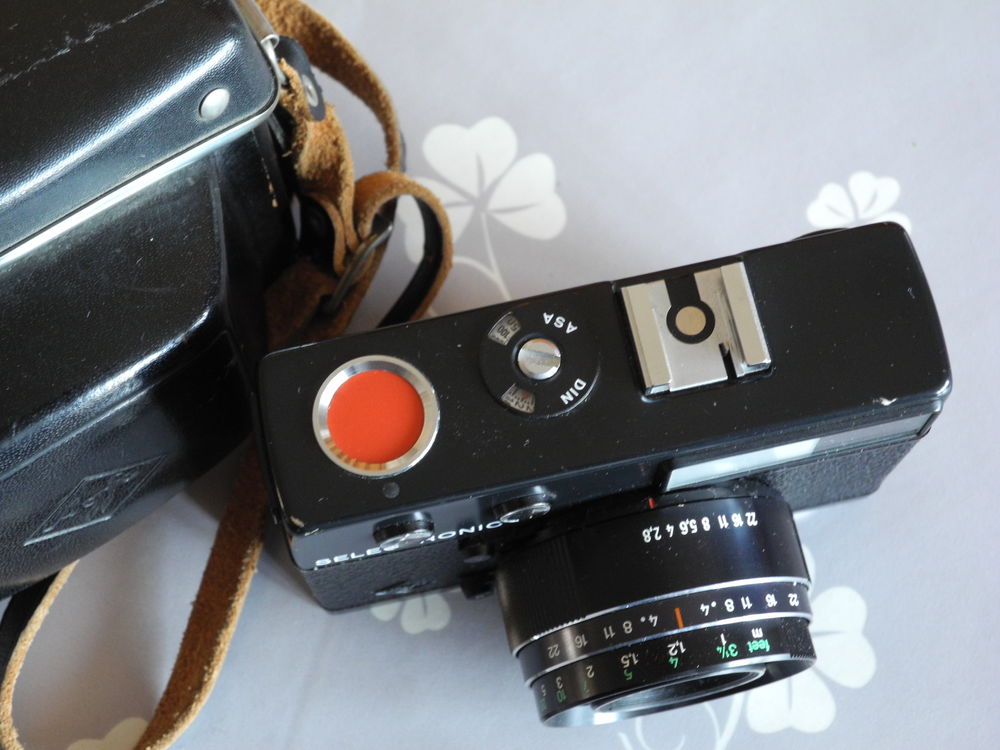Appareil photo argentique AGFA s&eacute;lectronic sensor. Photos/Video/TV